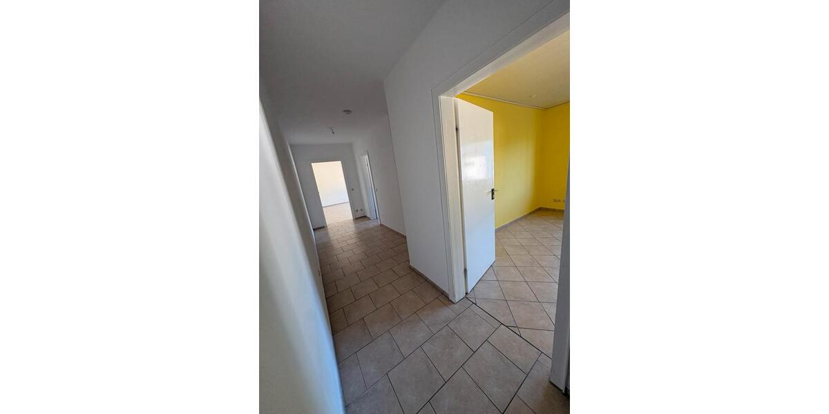 Etagenwohnung Leverkusen Schlebusch - 2 Zimmer, 63 m&sup2;, 1.014&euro; | Angebot:26278524