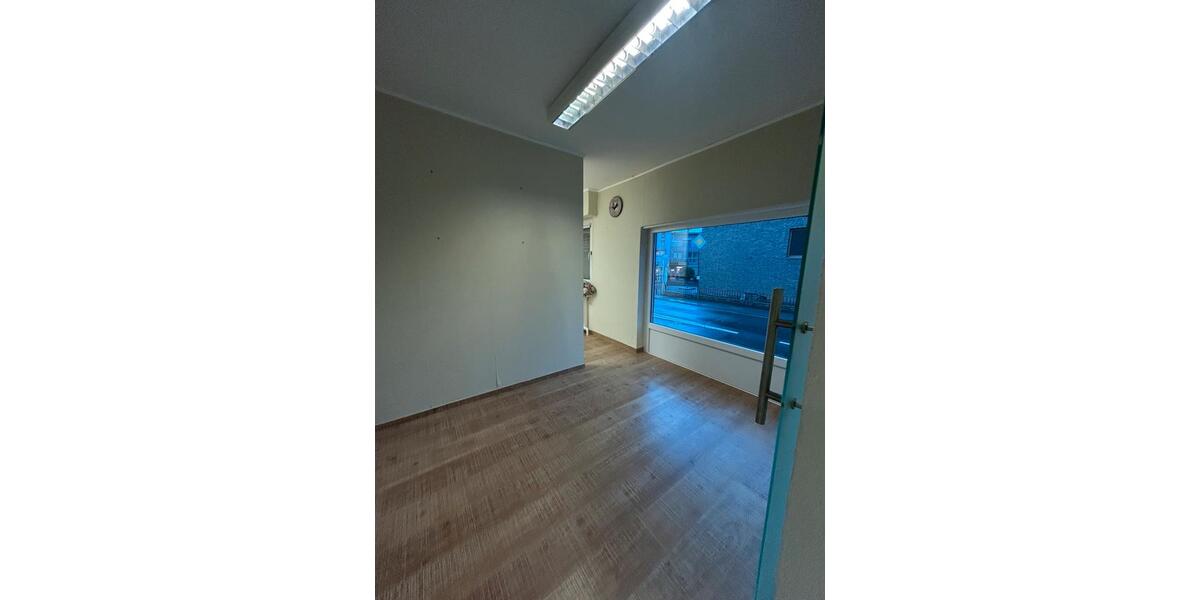 Gewerbeobjekt Niederkassel - 1.080&euro; | Angebot:25022931