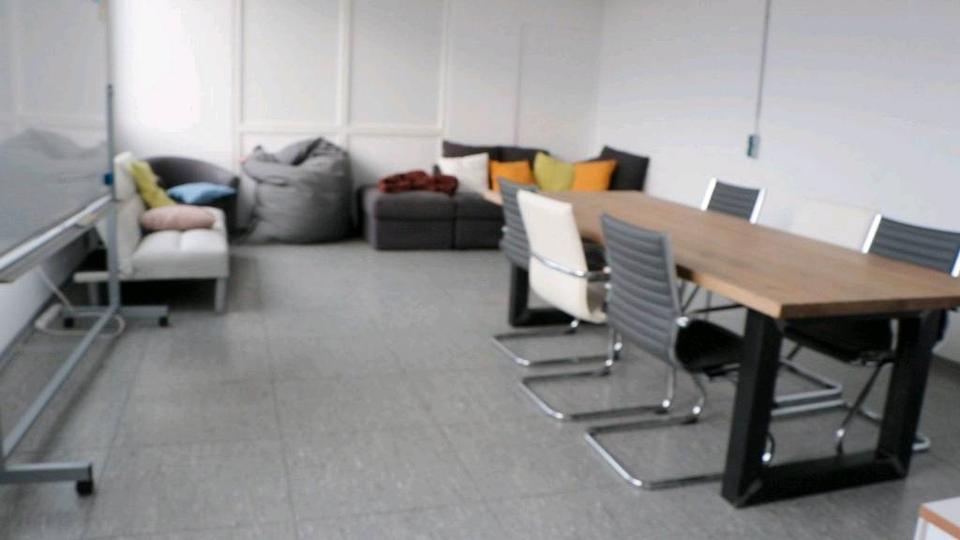 Gewerbeobjekt Frechen - 6&euro; | Angebot:26393946