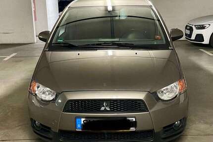 Mitsubishi Colt 110.570 km 3.980 &euro; Köln 50678