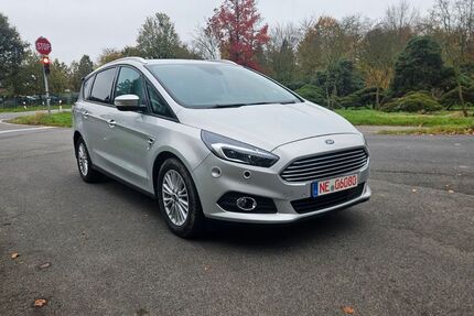 Ford S-Max 124.500 km 12.499 &euro; Neuss 41460