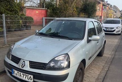Renault Clio 128.000 km 1.900 &euro; Köln 50997