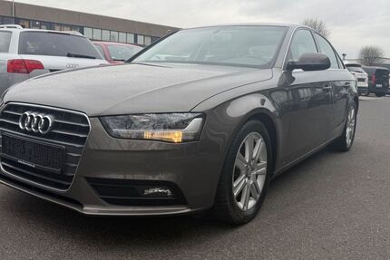 Audi A4 161.909 km 7.990 &euro; Düsseldorf 40233