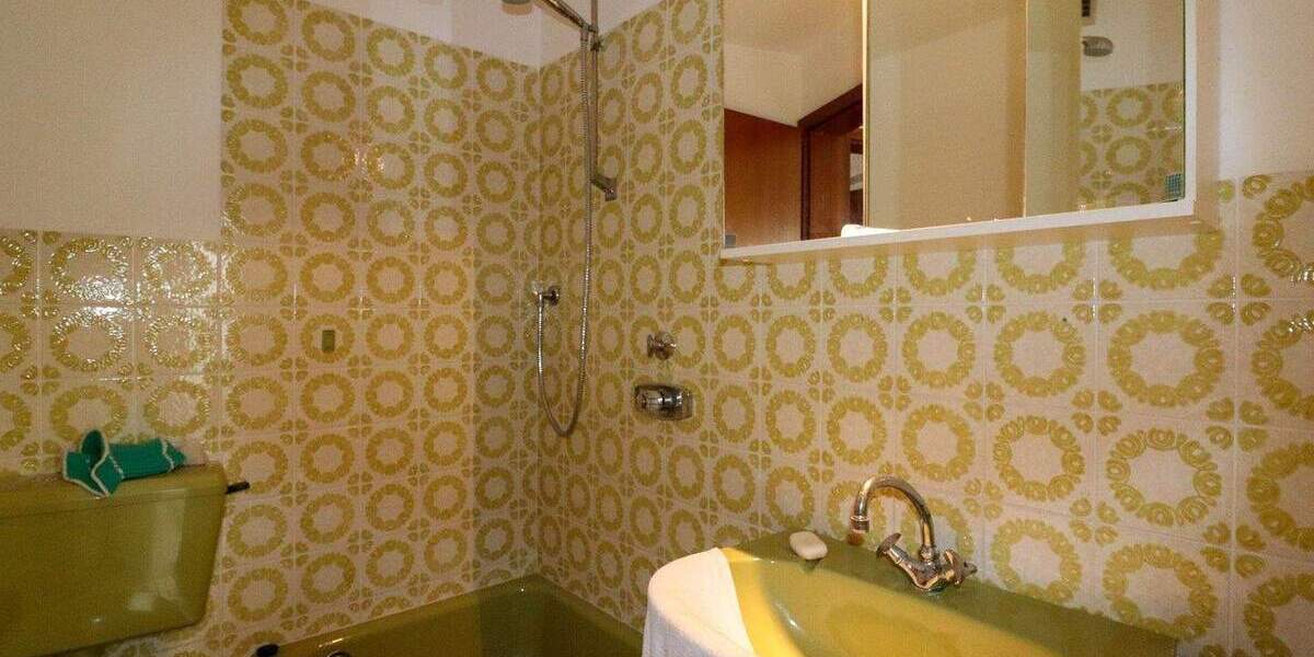 Reihenendhaus mit großem Grundstück und moderner Raumaufteilung 5 zimmer