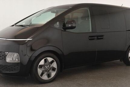 Hyundai STARIA 72.200 km 36.284 € Neuss 41464