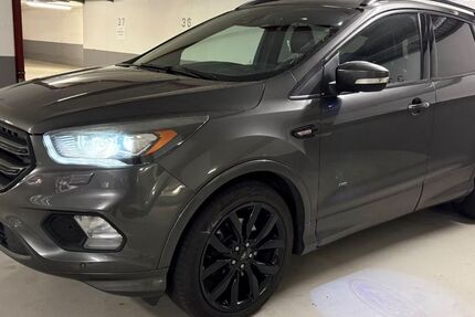 Ford Kuga 147.500 km 14.300 &euro; Overath 51491