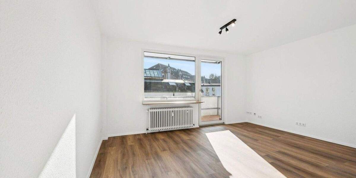 Sofort bezugsfrei! 2-Zimmerwohnung mit Balkon und Garagenstellplatz 2 zimmer
