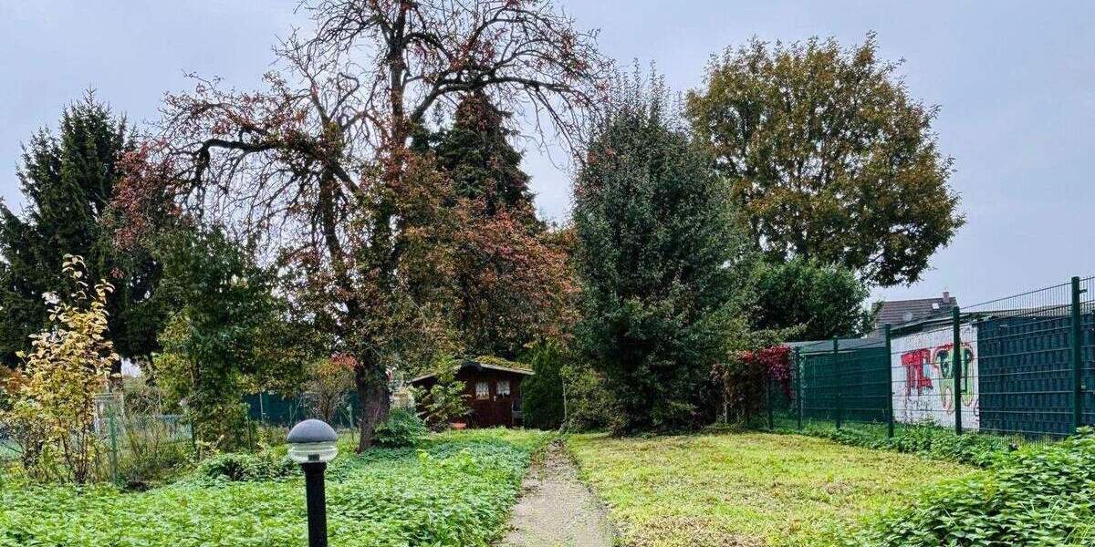 Wohnen mit Raum zur Entfaltung - Reiheneckhaus mit großem Grundstück 4 zimmer