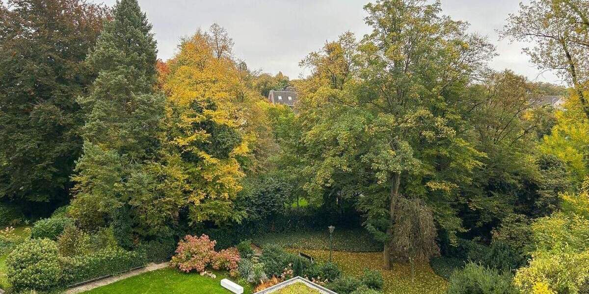 Etagenwohnung Düsseldorf Düsseltal - 3 Zimmer, 121 m&sup2;, 1.940&euro; | Angebot:25687711