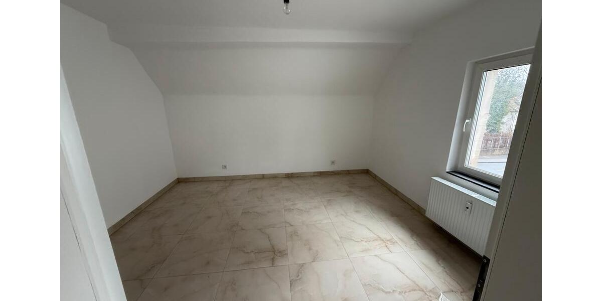 Etagenwohnung Leverkusen Opladen - 3 Zimmer, 80 m&sup2;, 1.200&euro; | Angebot:26227614