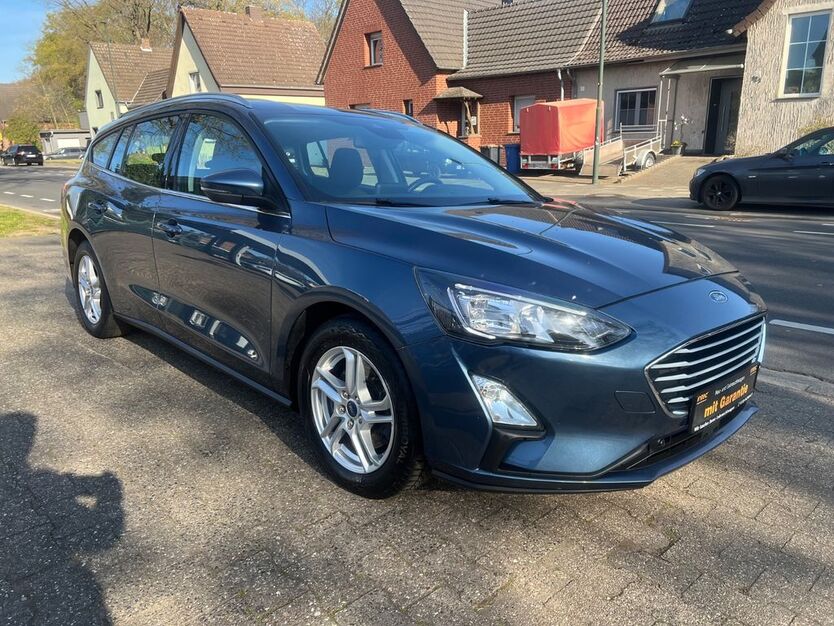 Ford Focus 93.000 km 12.730 € Kerpen 50171