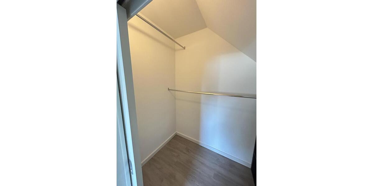 Einfamilienhaus Troisdorf Bergheim - 5.5 Zimmer, 226 m&sup2;, 2.489&euro; | Angebot:25384516