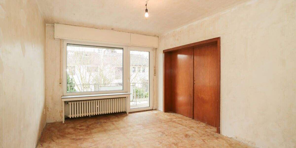 Mehrfamilienhaus, Wohnhaus Dormagen / Stürzelberg Stürzelberg - 6 Zimmer, 119 m&sup2;, 320.000&euro; | Angebot:25228971
