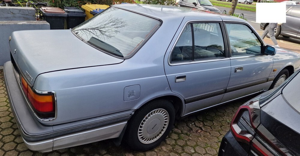 Mazda 929 III 116.811 km 9.900 € Köln 50667