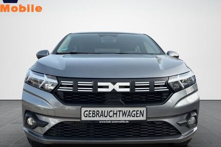 Dacia Sandero 5.900 km 15.999 &euro; Düsseldorf 40472