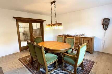 Haus Bergheim Ahe - 6 Zimmer, 125 m&sup2;, 355.000&euro; | Angebot:25449449