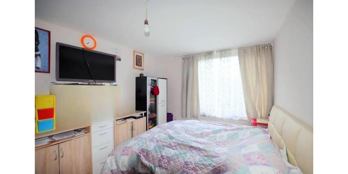 energetisch sanierte 3 ZKB-Whg. im 2.OG, frei ab 01.03.2026 3 zimmer