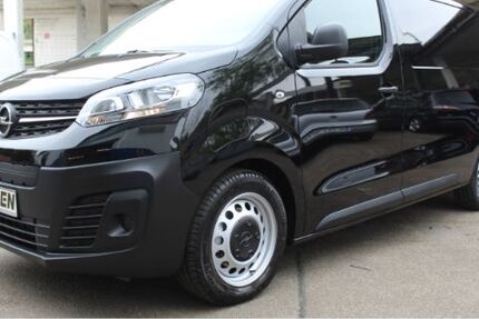 Opel Vivaro 3.083 km 27.440 € Neuss 41464