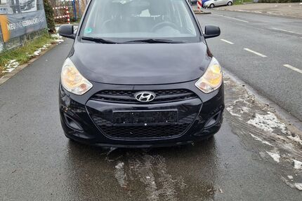 Hyundai i10 108.678 km 3.900 &euro; Düsseldorf 40549