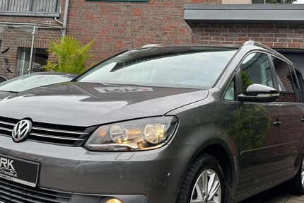 VW Touran 100.000 km 8.999 € Solingen 42651