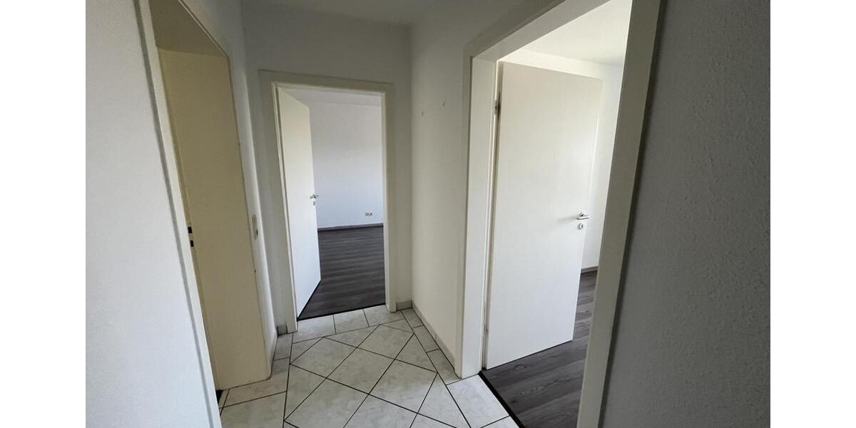 Erdgeschoßwohnung Remscheid Lüttringhausen - 3 Zimmer, 65 m&sup2;, 500&euro; | Angebot:26462521