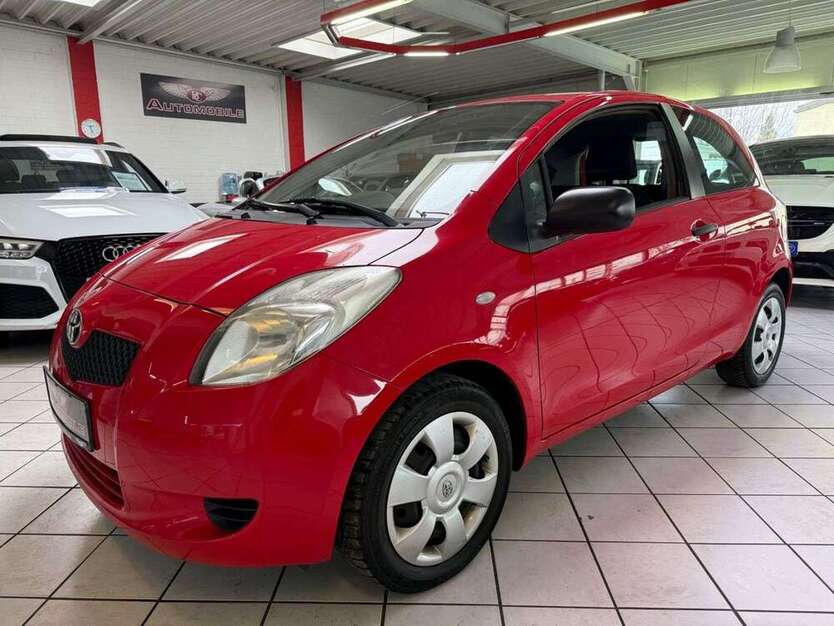 Toyota Yaris 120.000 km 3.450 € Leverkusen 51373