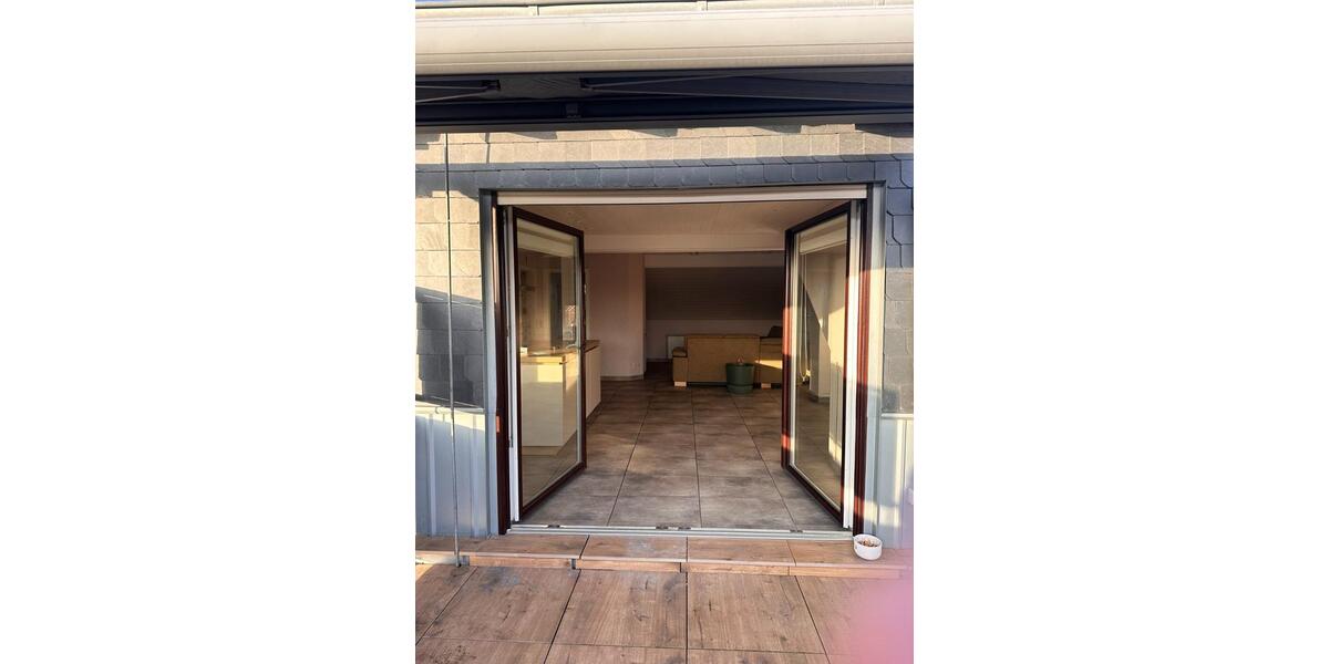 4 Zimmer Wohnung in 50129 Bergheim Niederaußem zur Vermietung 5 zimmer