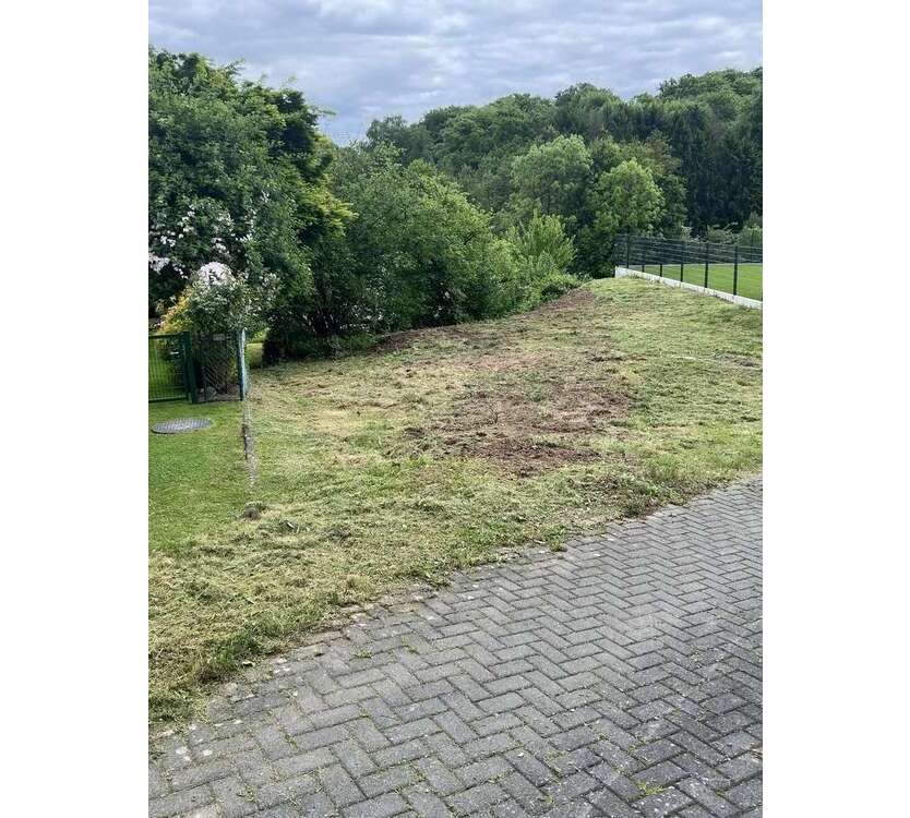 Grundstück zu verkaufen in Neunkirchen-Seelscheid 199.999 € 572 m²