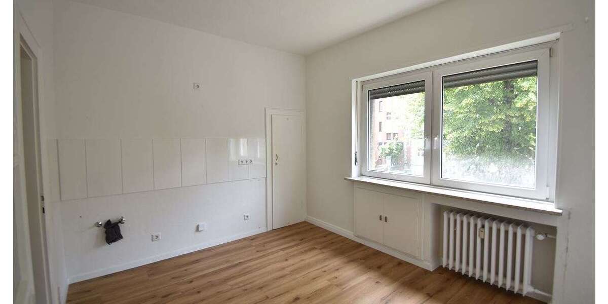 Etagenwohnung Düsseldorf Niederkassel - 2 Zimmer, 75 m&sup2;, 1.240&euro; | Angebot:21106405