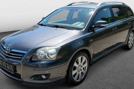 Toyota Avensis 147.600 km 4.650 &euro; Hürth 50354