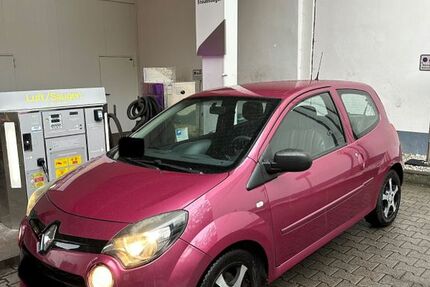 Renault Twingo 180.000 km 1.700 &euro; Düsseldorf 40545
