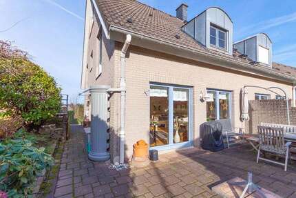 Haus zum Kaufen in Solingen 524.000 € 150 m² 5 zimmer