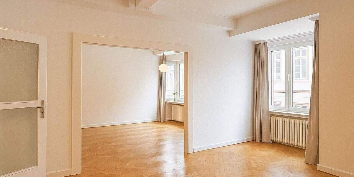 Etagenwohnung Düsseldorf Carlstadt - 3 Zimmer, 90 m&sup2;, 595.000&euro; | Angebot:25288952