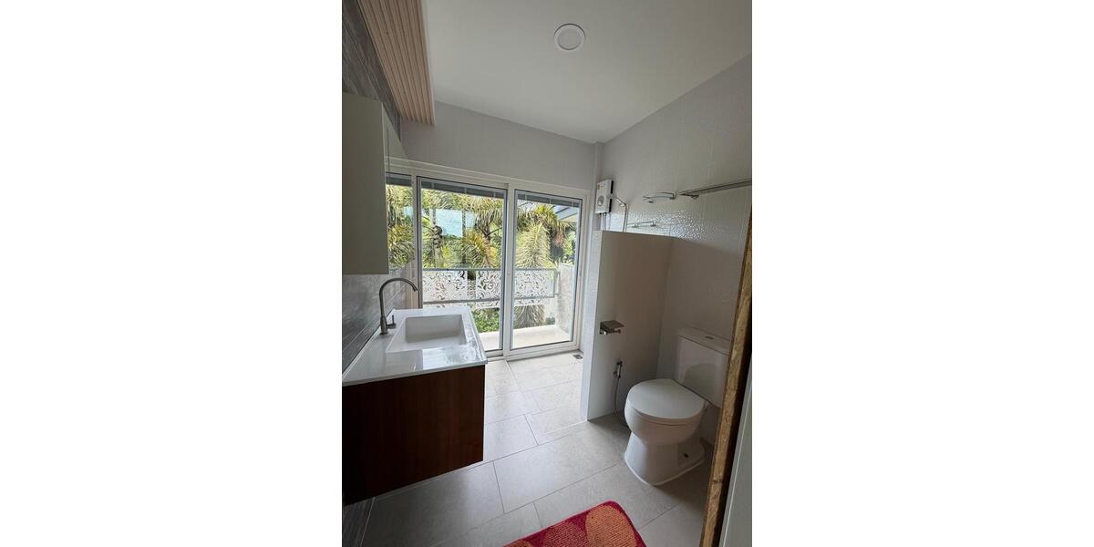 Villa Düsseldorf Stadtbezirk 8 - 5 Zimmer, 220 m&sup2;, 190.000&euro; | Angebot:26869964