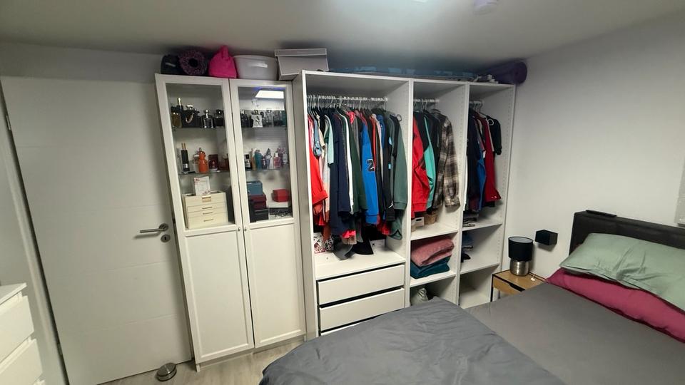 Dachgeschoßwohnung Hürth - 1 Zimmer, 42 m&sup2;, 1.210&euro; | Angebot:25616666