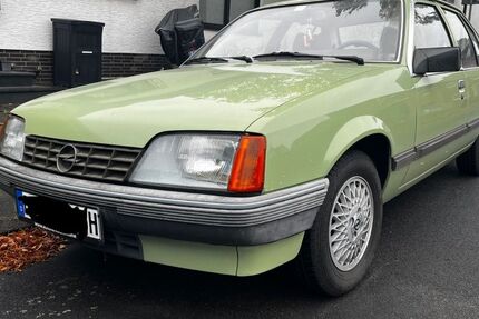 Opel Rekord 69.000 km 4.750 &euro; Kerpen 50169