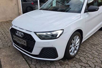 Audi A1 28.700 km 21.990 &euro; Erkrath 40699