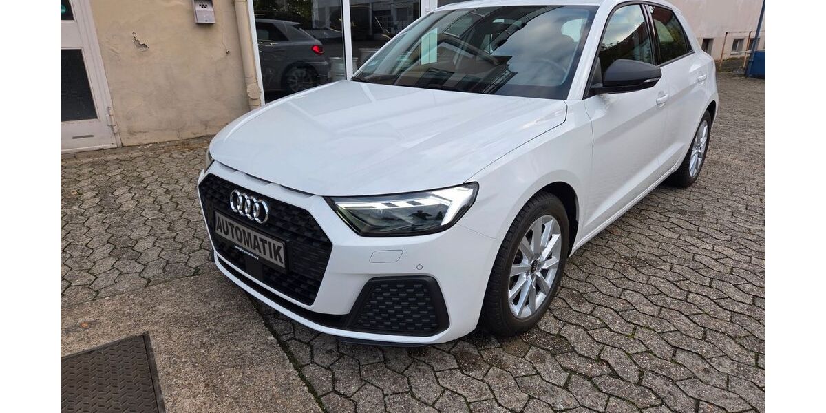 Audi A1 28.700 km 21.990 &euro; Erkrath 40699
