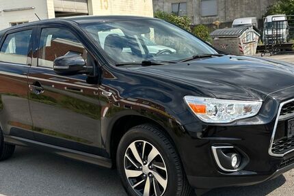Mitsubishi ASX 147.000 km 8.490 € Neuss 41460