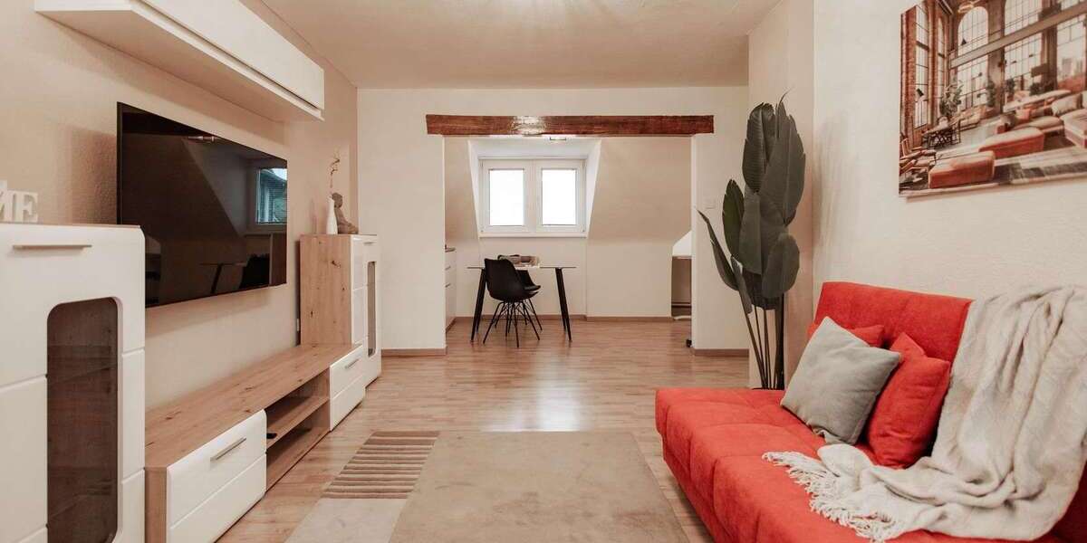 Etagenwohnung Neuss Innenstadt - 2.5 Zimmer, 67 m&sup2;, 1.150&euro; | Angebot:26394704