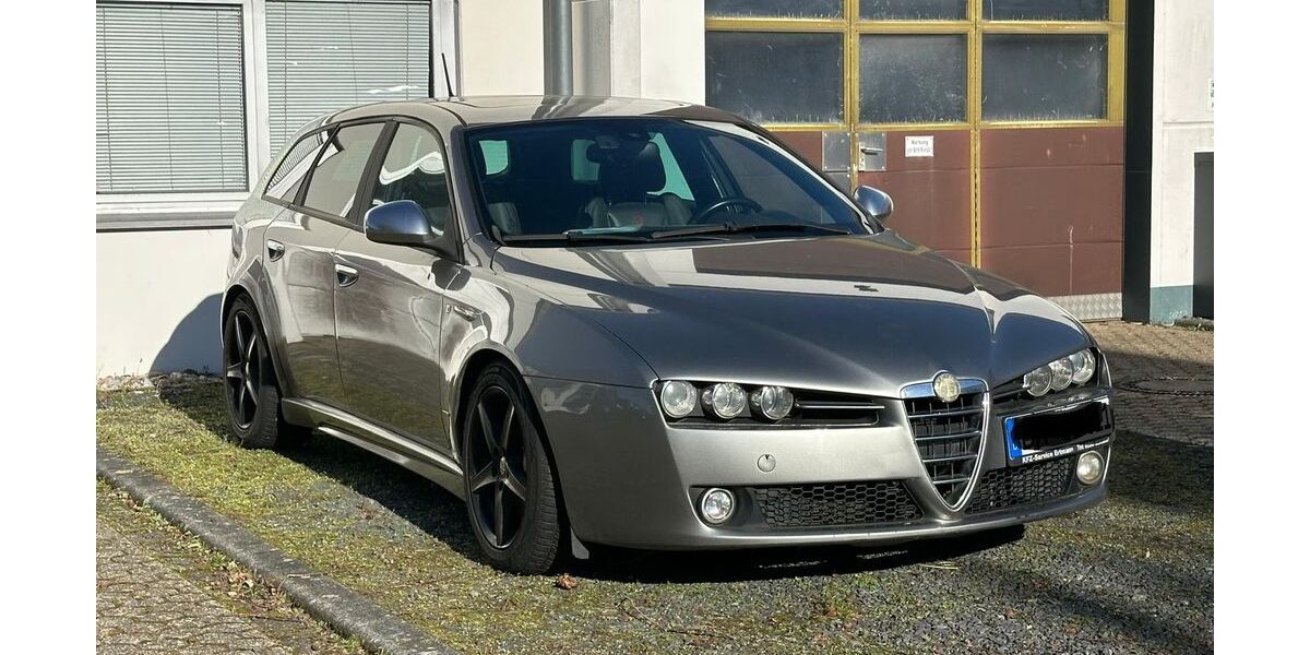 Alfa Romeo 159 149.000 km 2.950 &euro; Köln 50996