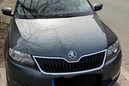 Skoda Rapid 47.600 km 9.500 &euro; Düsseldorf 40476