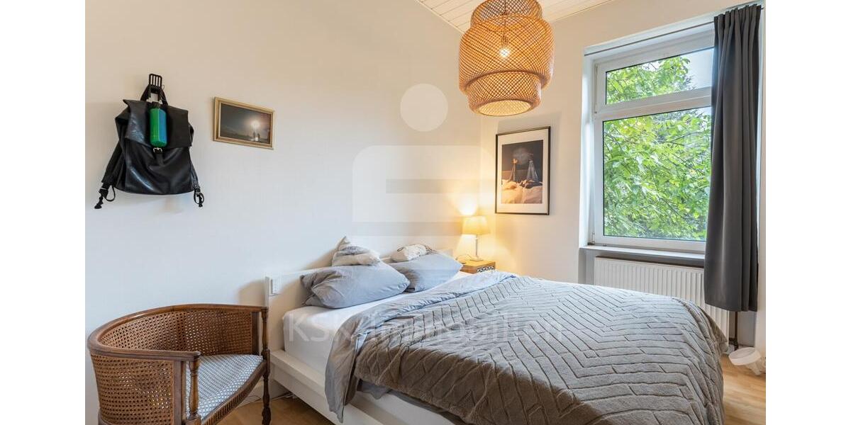 Etagenwohnung Köln Kalk - 4 Zimmer, 83 m&sup2;, 1.090&euro; | Angebot:26368674