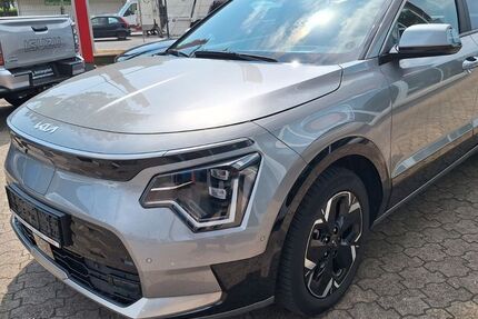 Kia Niro 38.207 km 29.990 &euro; Overath 51491