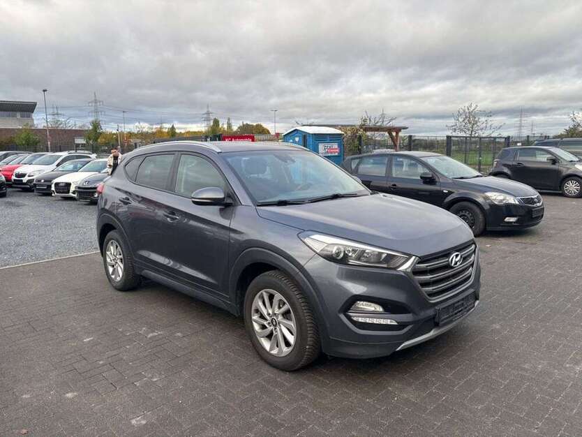 Hyundai TUCSON 395.000 km 8.999 € Wesseling 50389