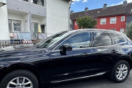 Volvo XC60 95.000 km 28.799 &euro; Köln 51147