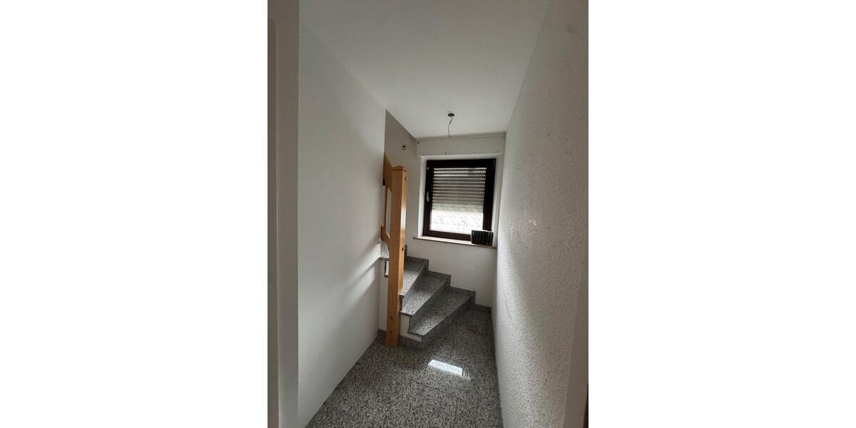 Einfamilienhaus Bergheim - 9 Zimmer, 218 m&sup2;, 599.000&euro; | Angebot:27000220