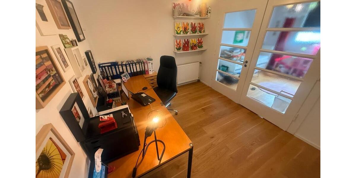 Wohnen mit Penthouse feeling in beste Lage von NRW in Düsseldorf 3.5 zimmer