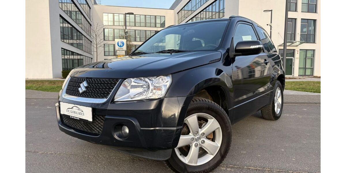 Suzuki Grand Vitara 148.000 km 8.999 &euro; Köln (Ostheim) 51107
