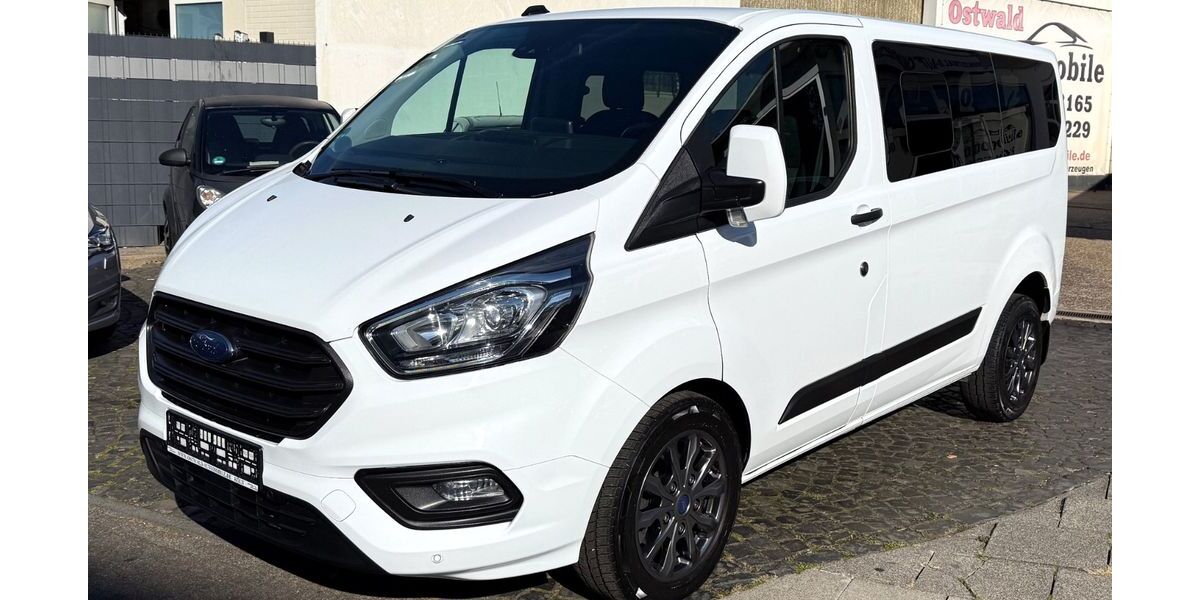 Ford Tourneo Custom 182.000 km 20.999 &euro; Köln 51065
